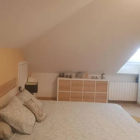 Coqueto ático Con Terraza Apartamento