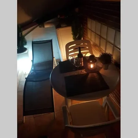 Coqueto Atico Con Terraza El Astillero
